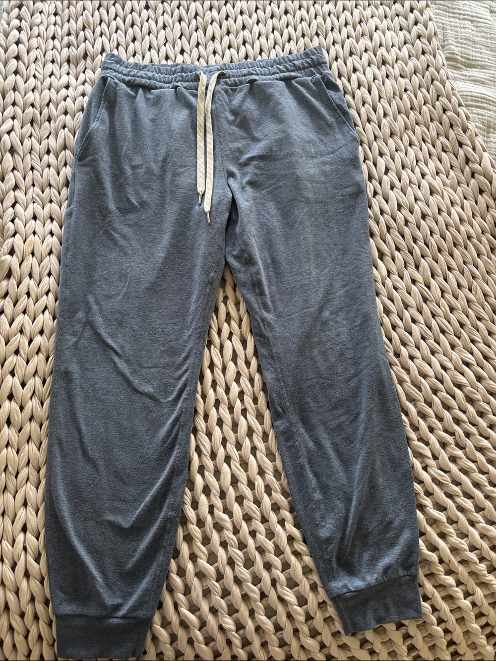Vuori Heather Blue Joggers with Cream Drawstring